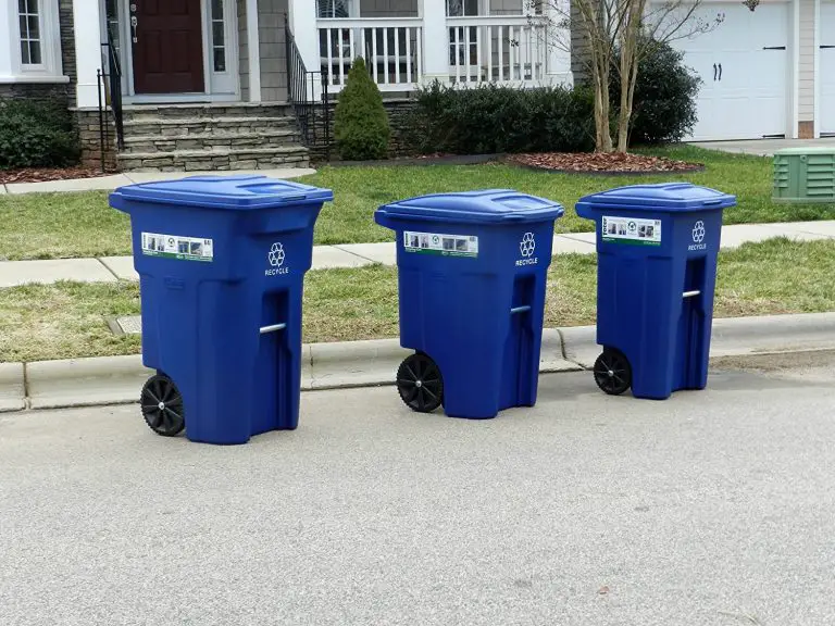 10 Best Outdoor Garbage Cans with Locking Lids and Wheels