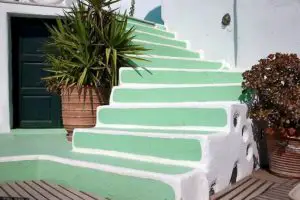 Pained stairs - What paint to use on outdoor steps