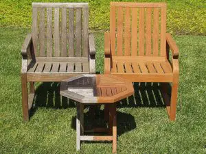 In understanding how to clean outdoor teak furniture, we compare a dirty and clean teak furniture side by side  