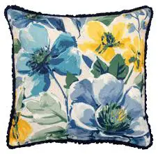 Can you spray paint outdoor cushions