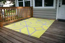 Best outdoor rugs for wood decks